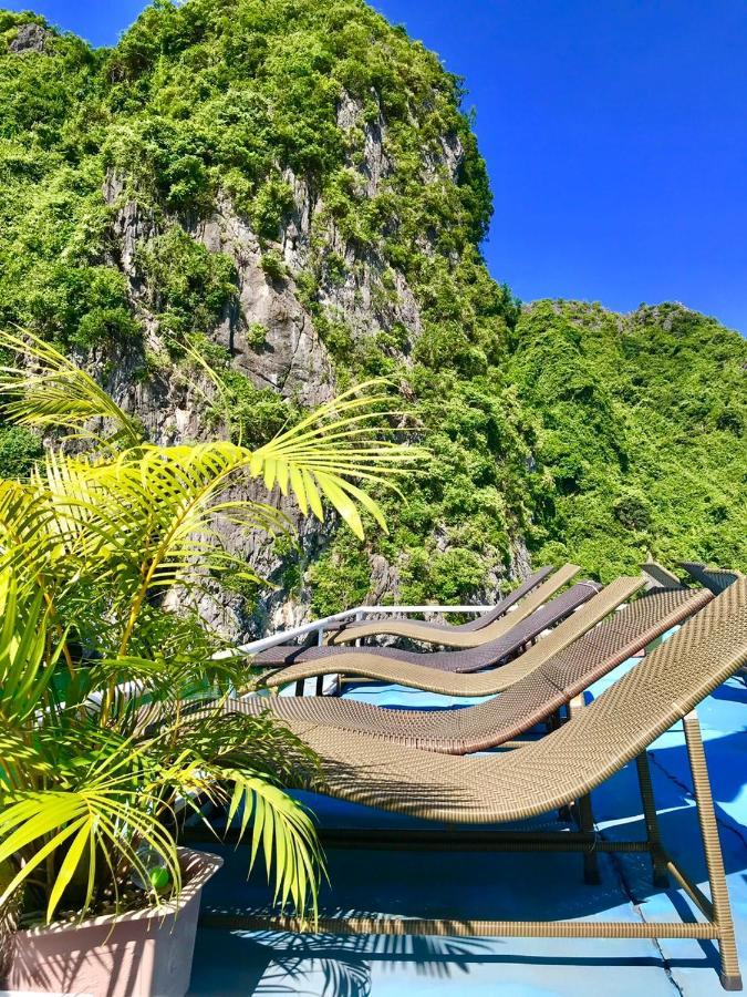 Thuy Anh Hotel Cat Ba Dong Khe Sau Exterior foto